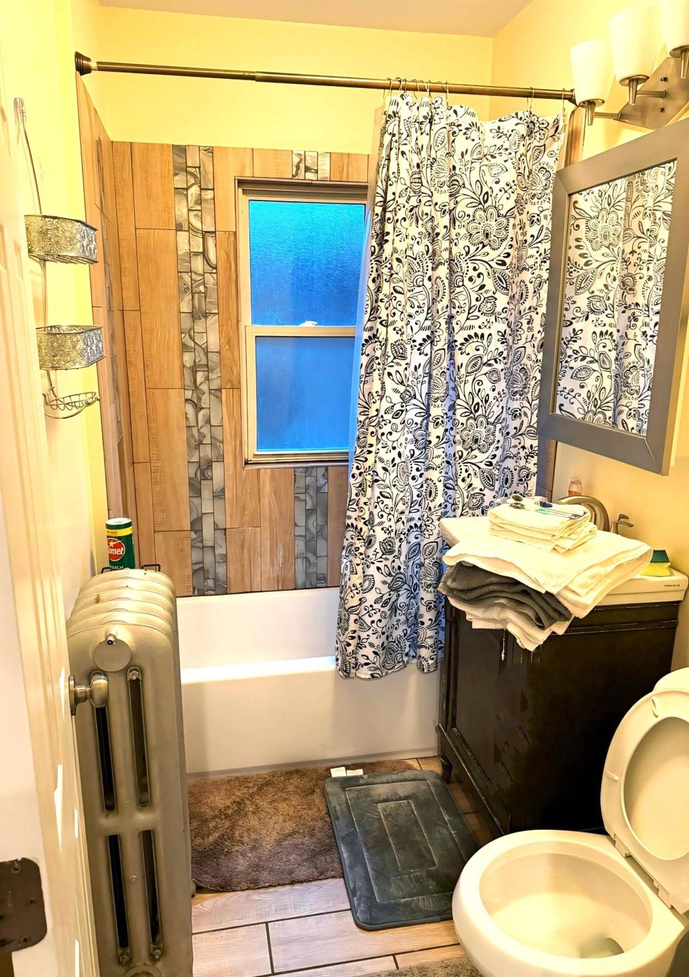 Fully Equipped Cozy 4/5 Br Apartment Chicago Bagian luar foto