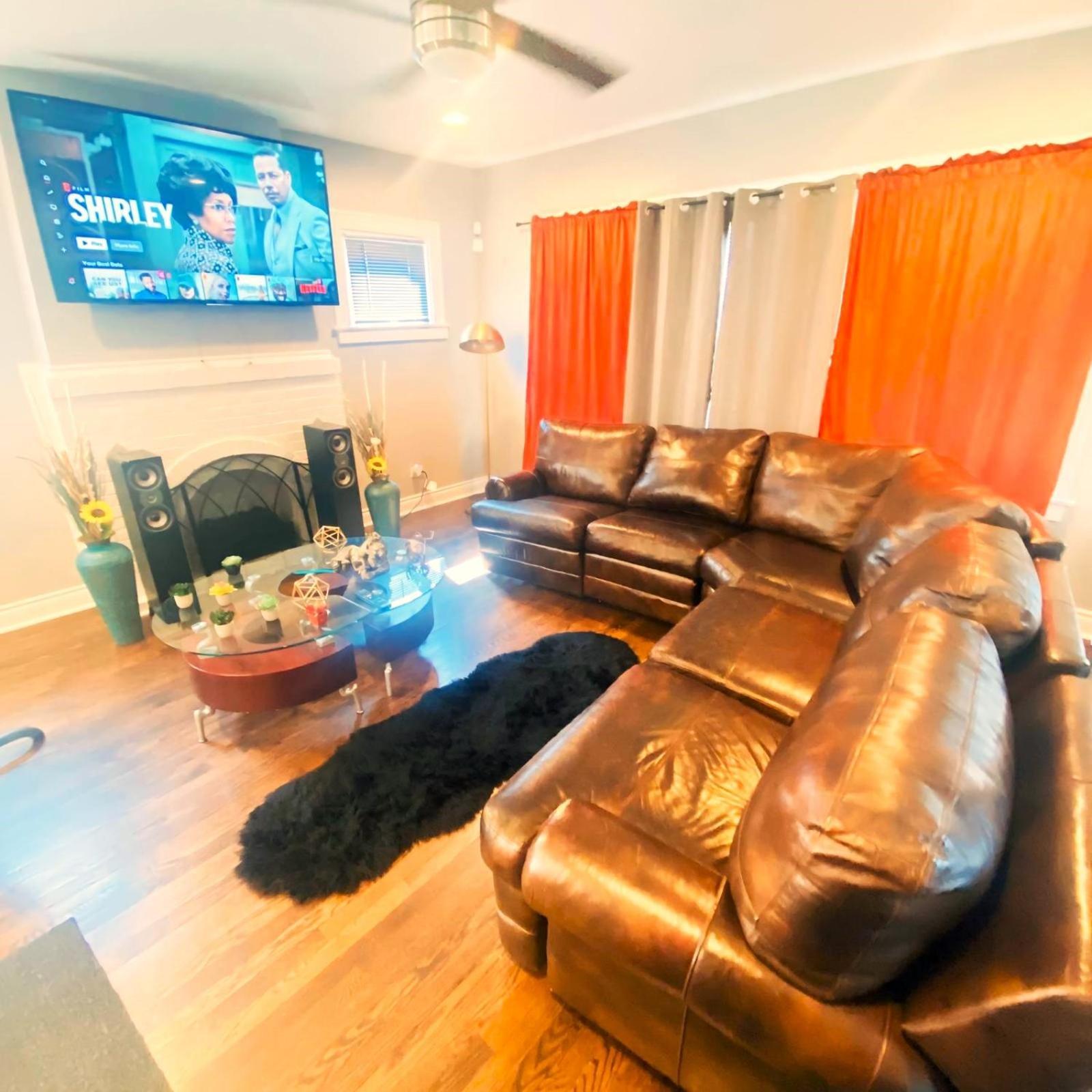 Fully Equipped Cozy 4/5 Br Apartment Chicago Bagian luar foto